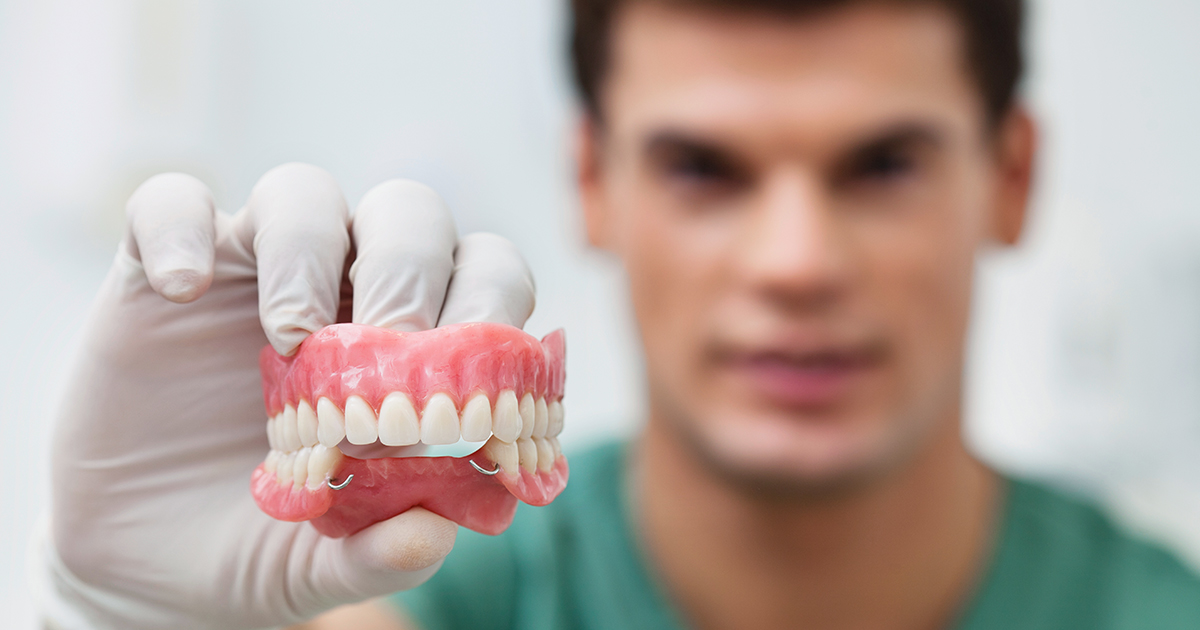dca-blog-525-Dentures_1200x630
