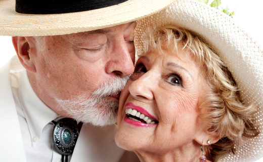 dca-blog_article-12_seven-signs-dentures-are-in-your-future